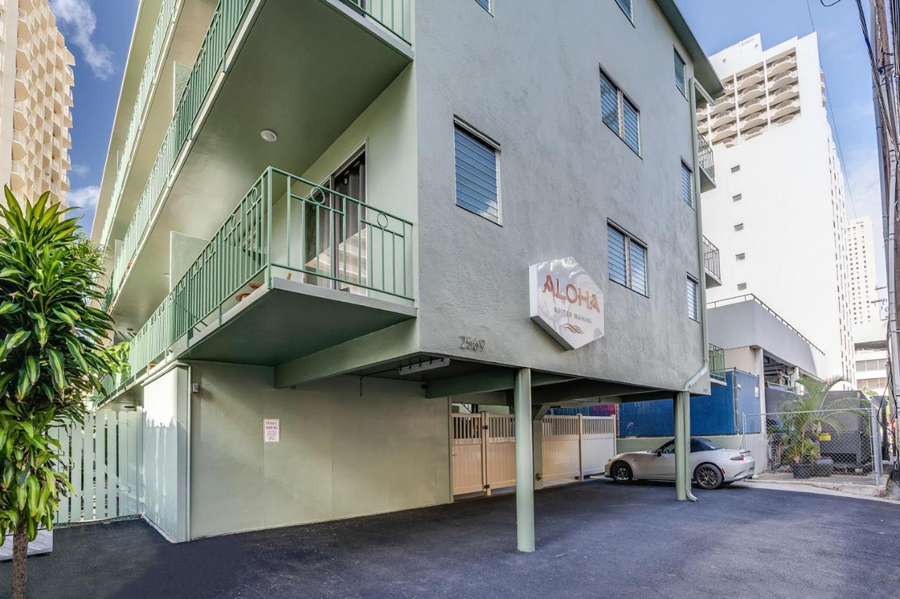 Aloha Suites Waikiki โฮโนลูลู ภายนอก รูปภาพ