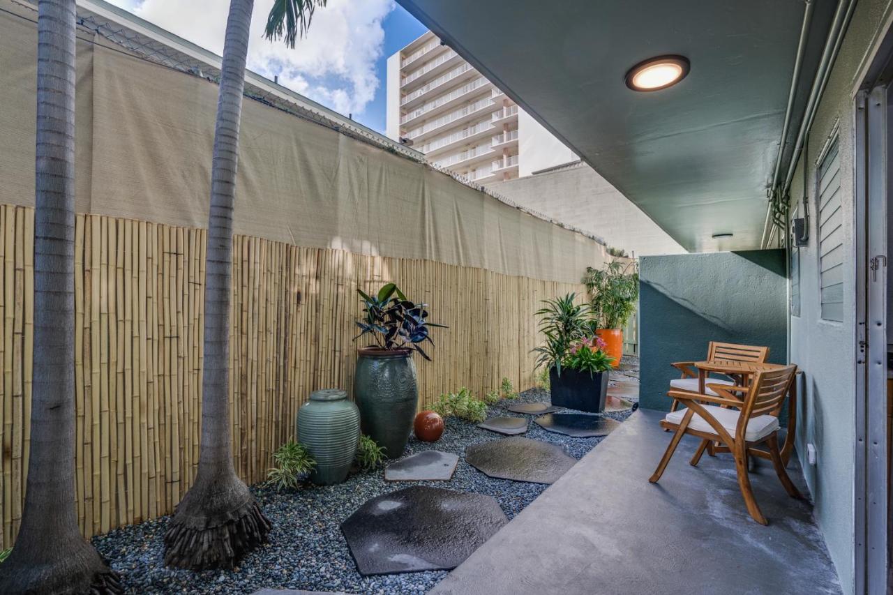 Aloha Suites Waikiki โฮโนลูลู ภายนอก รูปภาพ