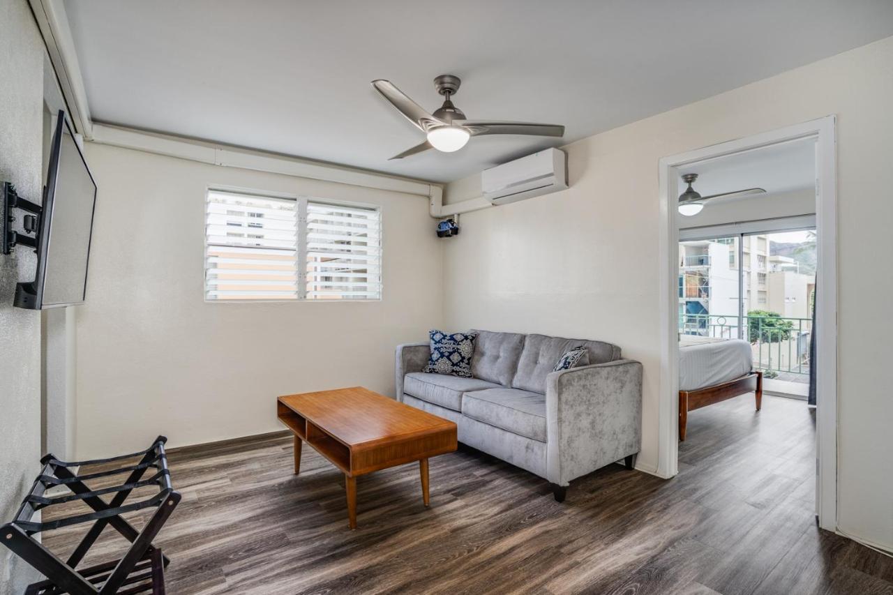 Aloha Suites Waikiki โฮโนลูลู ภายนอก รูปภาพ
