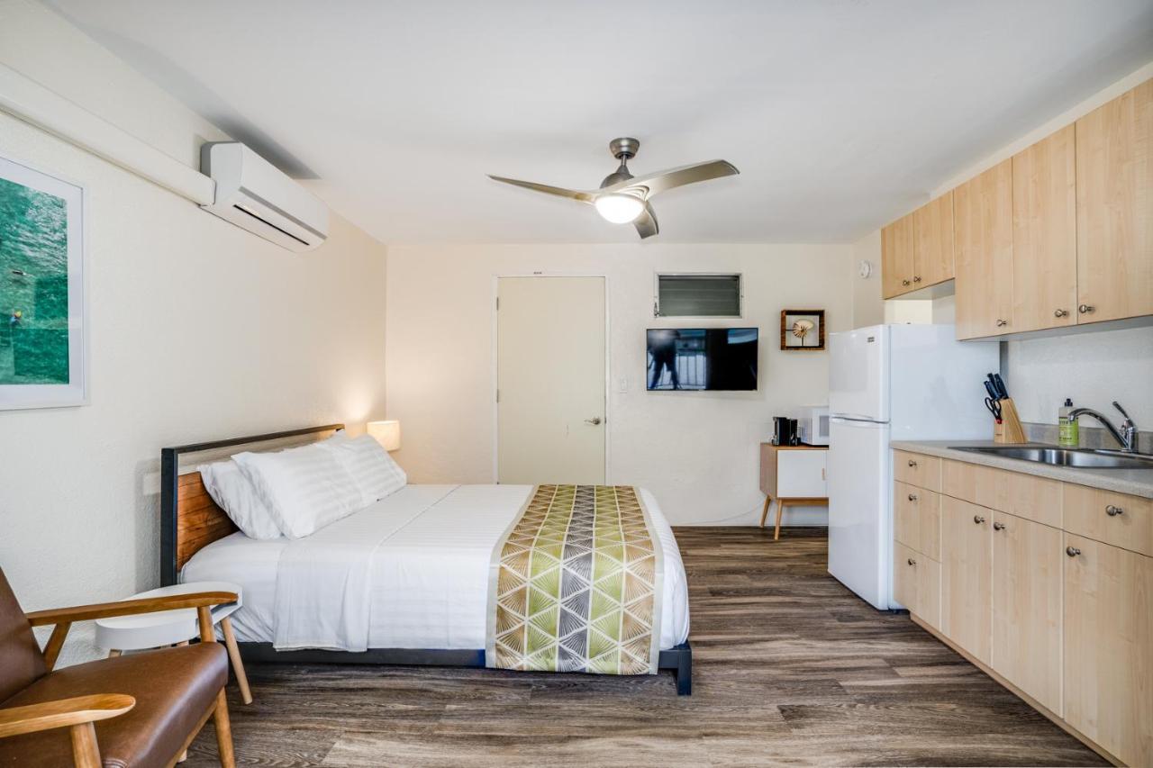 Aloha Suites Waikiki โฮโนลูลู ภายนอก รูปภาพ