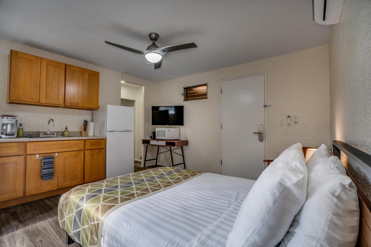 Aloha Suites Waikiki โฮโนลูลู ภายนอก รูปภาพ